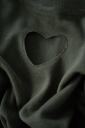 Forever in my heart sweater h5 Picture9